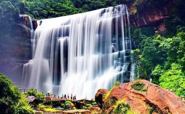 东北三省旅游必去十大景点_东北三省旅游推荐_东北三省旅游景点推荐