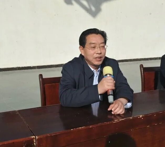 芮城中学2021年高考百日誓师动员大会现场