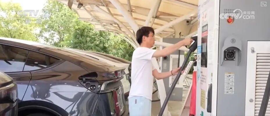 “多重利好+量身定制”赋能新源汽车下乡 多样化使用需求释放消费新活力