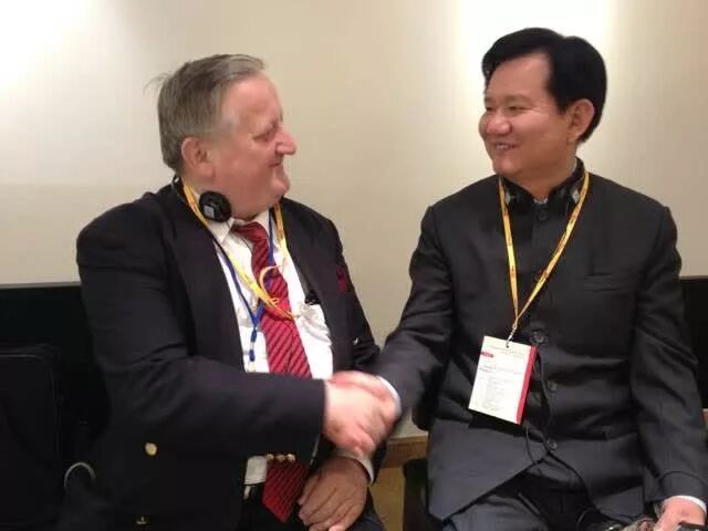 %name 慈善大使—萧良文先生