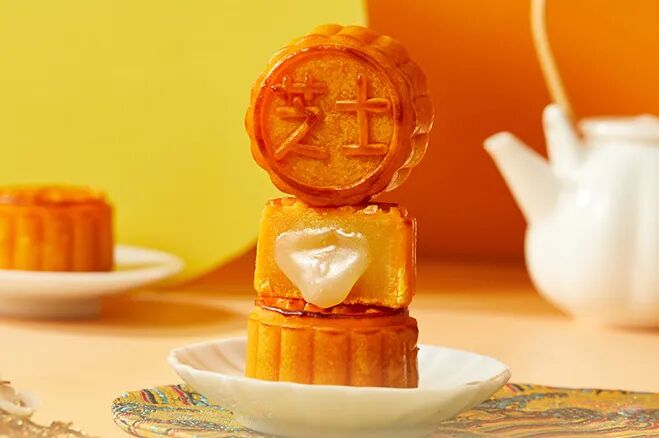 「爱马仕风」爆浆流心月饼,一口上瘾!买1送1!送礼自用都有面儿