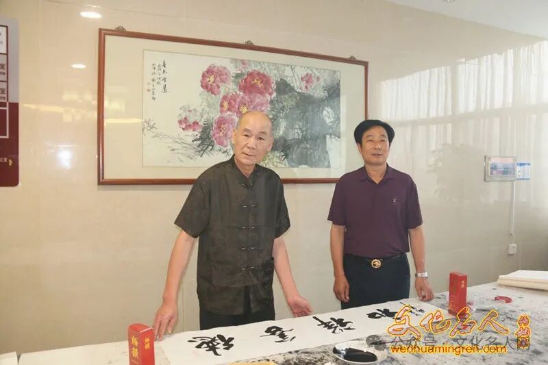 聚天下名人书画家杨晏铭文化名人网  聚天下名人画家冯幼芹文化名人网