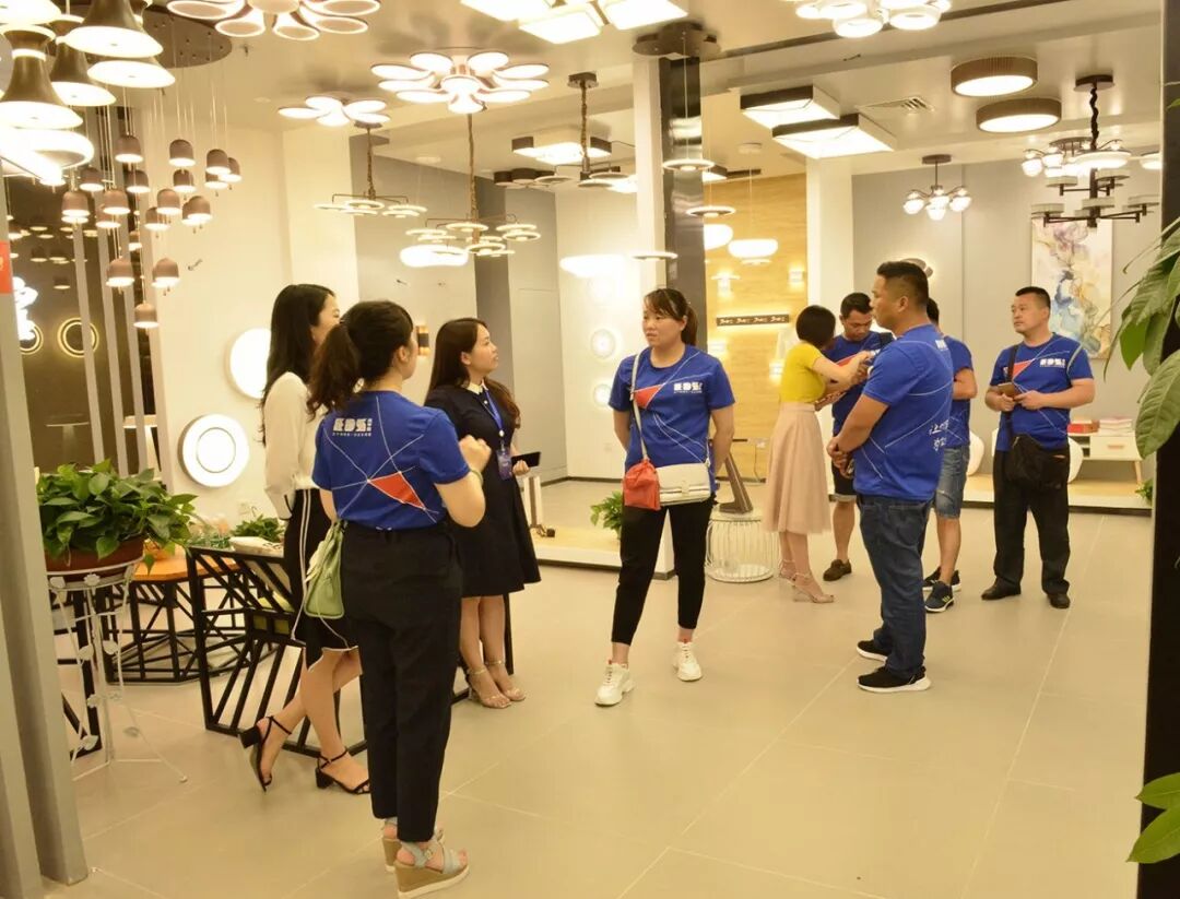 EDS商学院启动暨“万人购活动”动员大会全程回顾——赋能·共赢