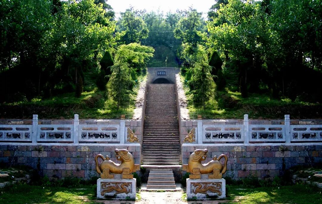 芒砀山汉梁王陵景区门票降价公告