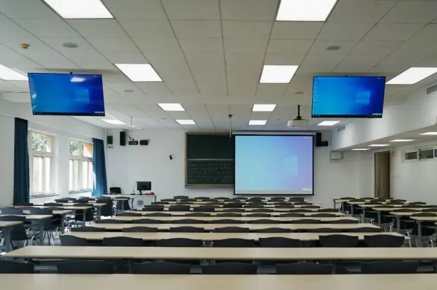prs为北京工商大学30间多媒体电教室打造扩声系统解决方案
