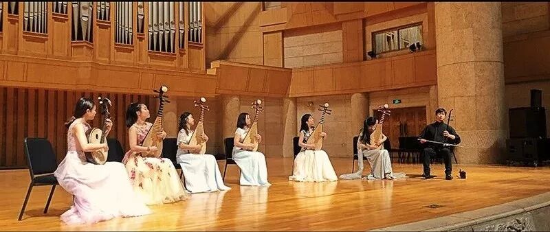 %name 【现场直击】《西域流光》音乐会精彩抢先看！居然这么多气质美女……
