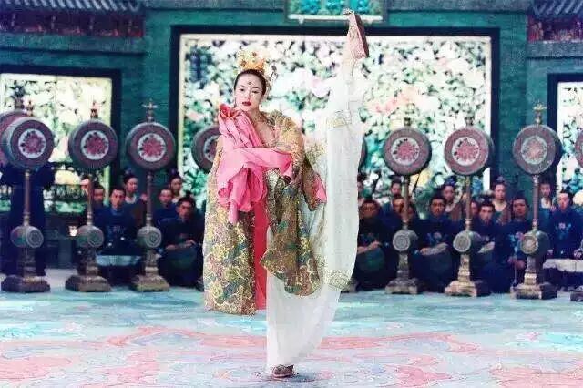 %name 美哭！章子怡《十面埋伏》水袖舞绝世惊艳！但你确定你看懂了吗？