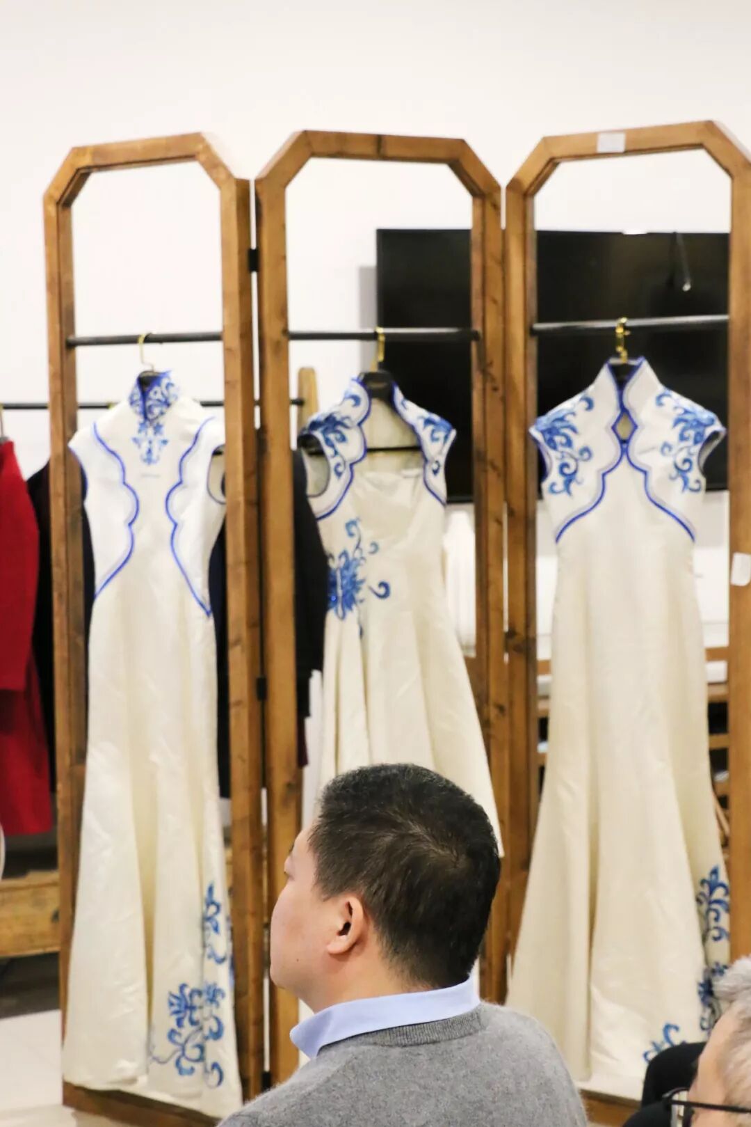 2008北京奥运会青花瓷礼服创作大揭秘珍藏版样衣亮相东纺城