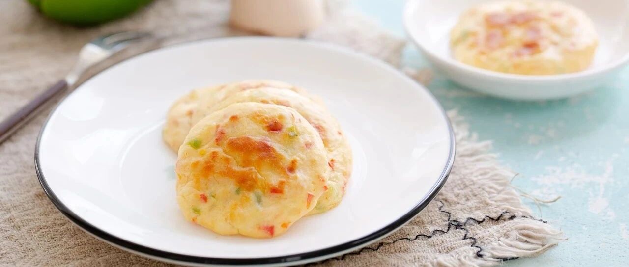 不揉面不发酵，还把小饼做得松软，鲜甜味美！