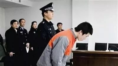 判3年缓刑2年是什么意思 法院判决的有期徒刑两年，缓期两年执行，怎么理解？是什么意思啊？