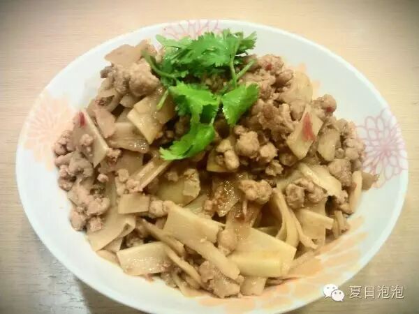 阿里山在哪里_类似用尽一生去爱的文_我用尽一生去追求完美与智慧