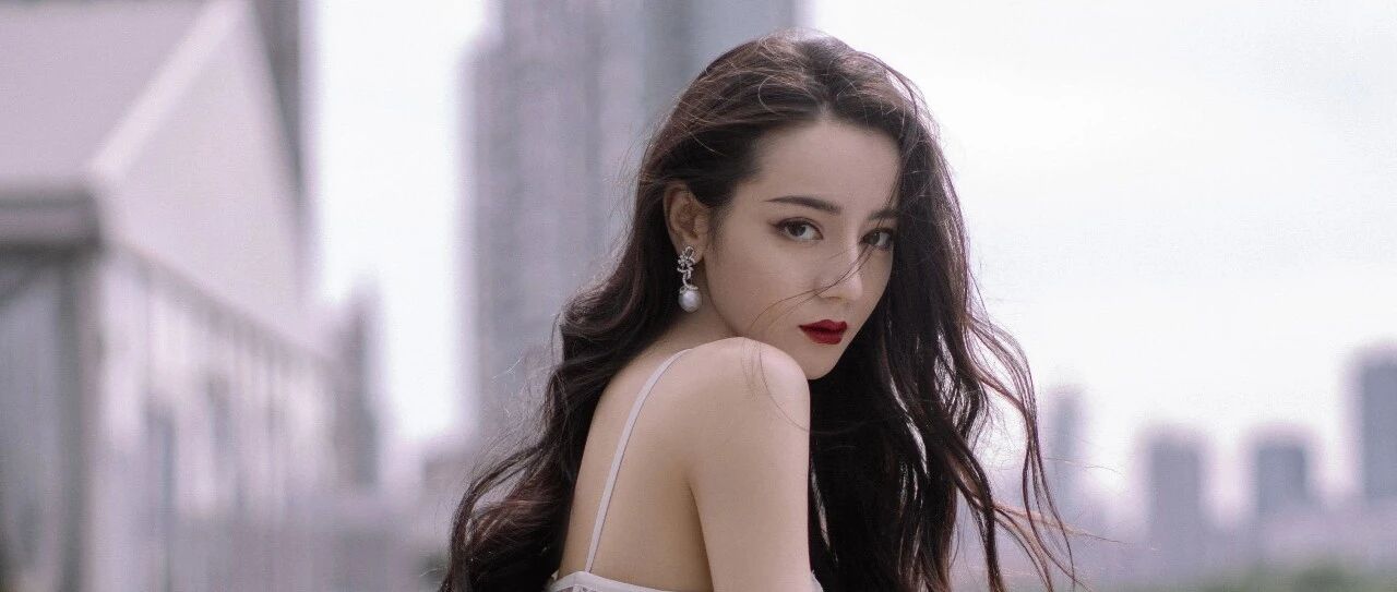 鹿晗吃吴亦凡倒台红利？肖战隐婚生子？迪丽热巴天价宣传预算？刘宇宁蹭热度？《天官赐福》贷款营销？