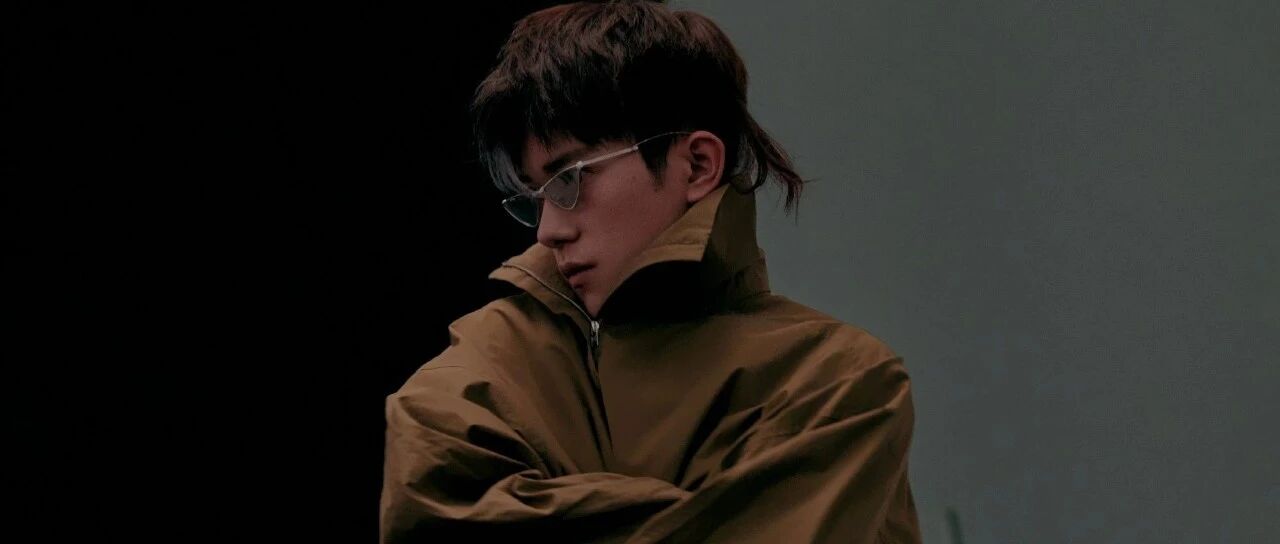 周洁琼进圈就为吊富二代？易烊千玺也要当导演了？赵丽颖演技被吐槽？李子璇疯狂求热度？郭麒麟择偶标准？