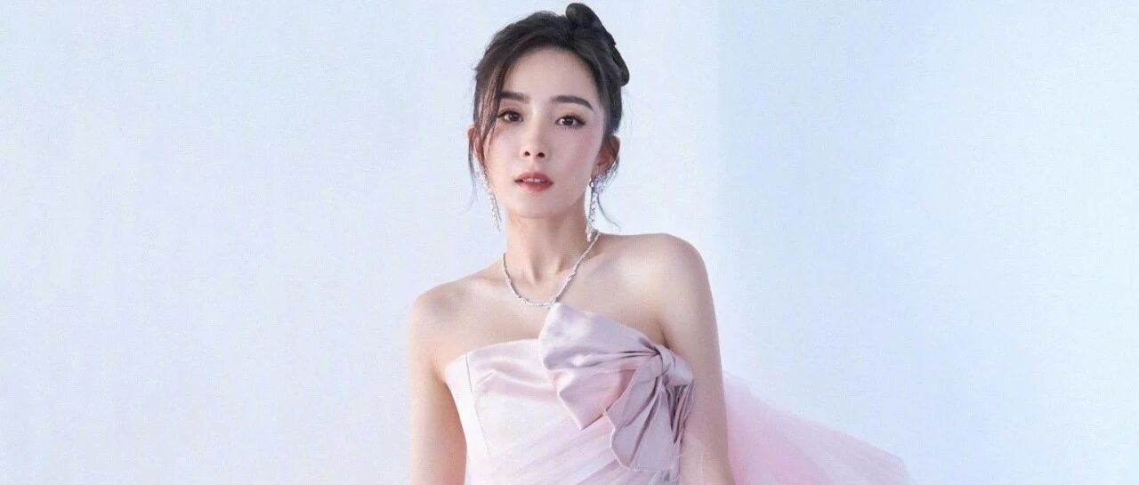 龚俊对标肖战?时代少年团炒作兄弟情?杨幂潜规则张彬彬?赵露思拉踩迪丽热巴?沈月一