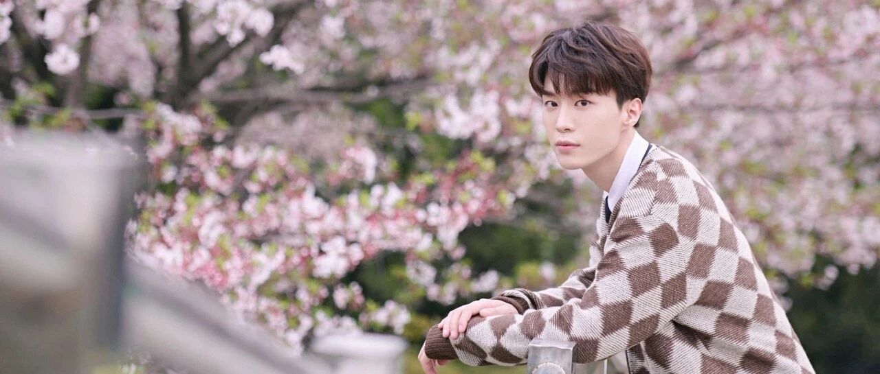 许魏洲男女通吃？大S官宣离婚？吴磊刘昊然抢资源？范丞丞被针对？张云龙被公司边缘化？