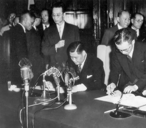 新世纪NewCenturyNet: 大中至正,其介如石(纪念蒋公逝世43周年 新世纪NewCenturyNet: 大中至正,其介如石(纪念蒋公逝世43周年