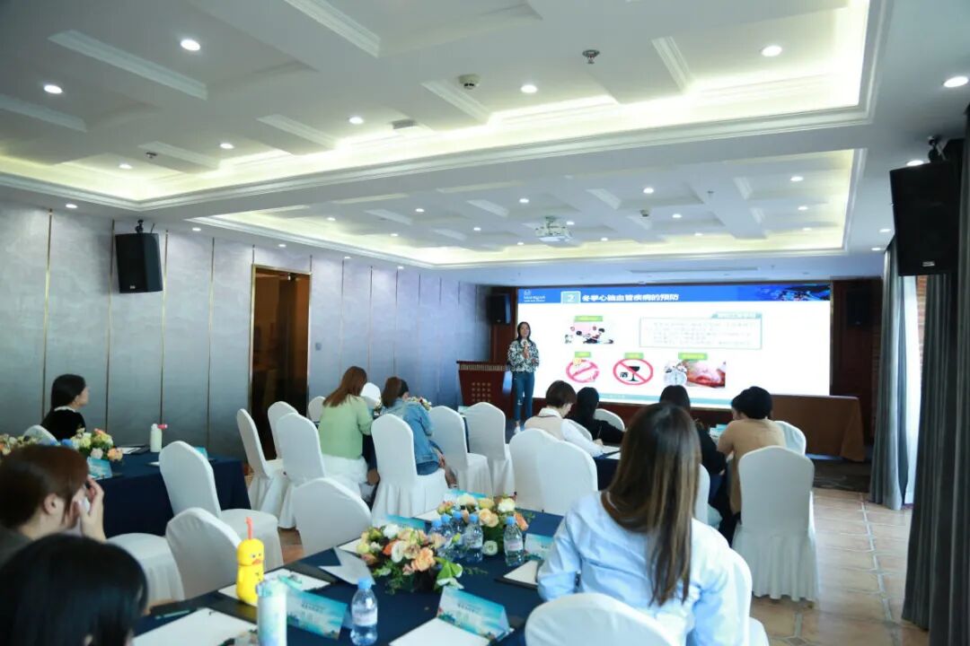  October 10.2020 英国的一项研究发现：气温每降低1℃，心脏病发病率就会增加2%。因此，冬季是心脑血管疾病的高发季，也是各种健康隐患的高峰期。临近冬季，我们要更加了解自己身体的状态，塑造