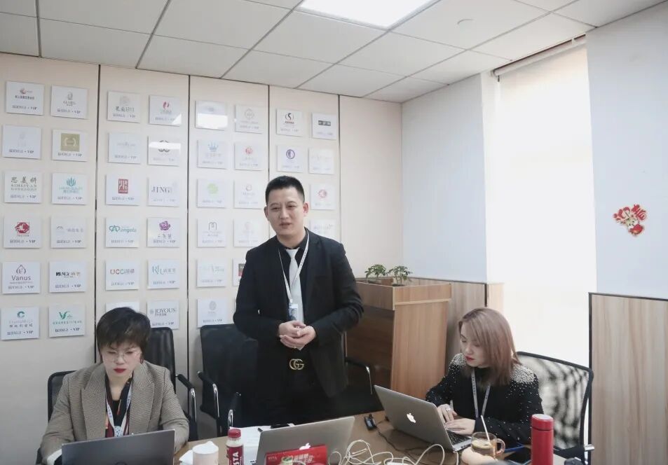 2022新周期 新价值 新主张 |葆蒂兰国际集团2021年度总结暨2022年度规划会议召开