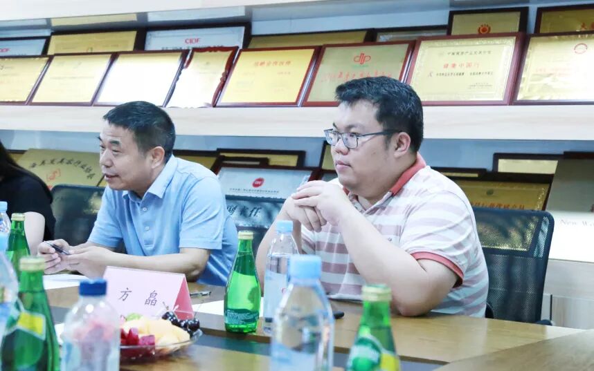 热烈祝贺：香港中华工商总会与长江教育研究院协作交流会议在葆蒂兰国际集团举行！