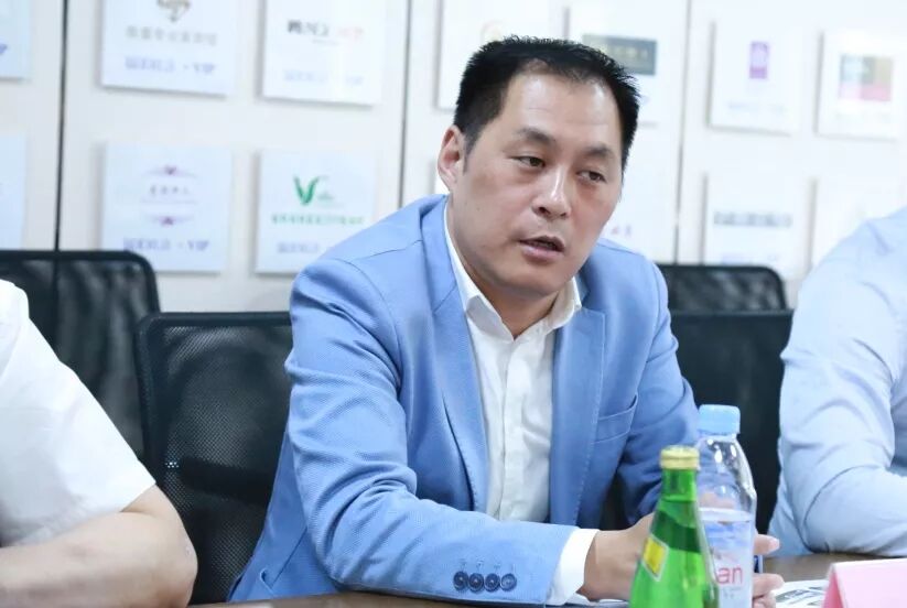 热烈祝贺：香港中华工商总会与长江教育研究院协作交流会议在葆蒂兰国际集团举行！