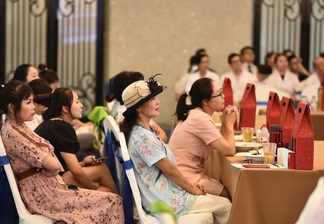 2020年美地港•股东半年度私享会&美地港•南太湖生命谷健康旅行季第7季开启！