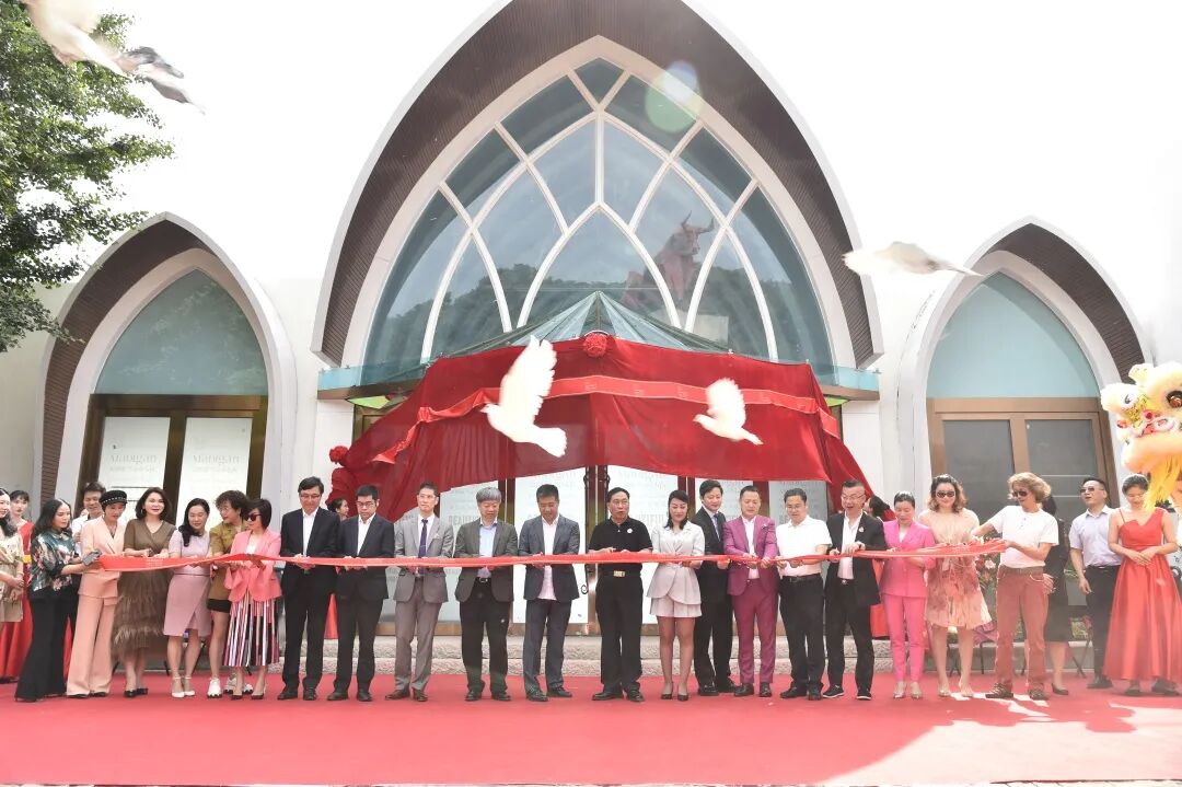 热烈祝贺美地港·中国南太湖生命谷哥伦波太湖城堡医疗酒店美地港楼落成典礼圆满成功！