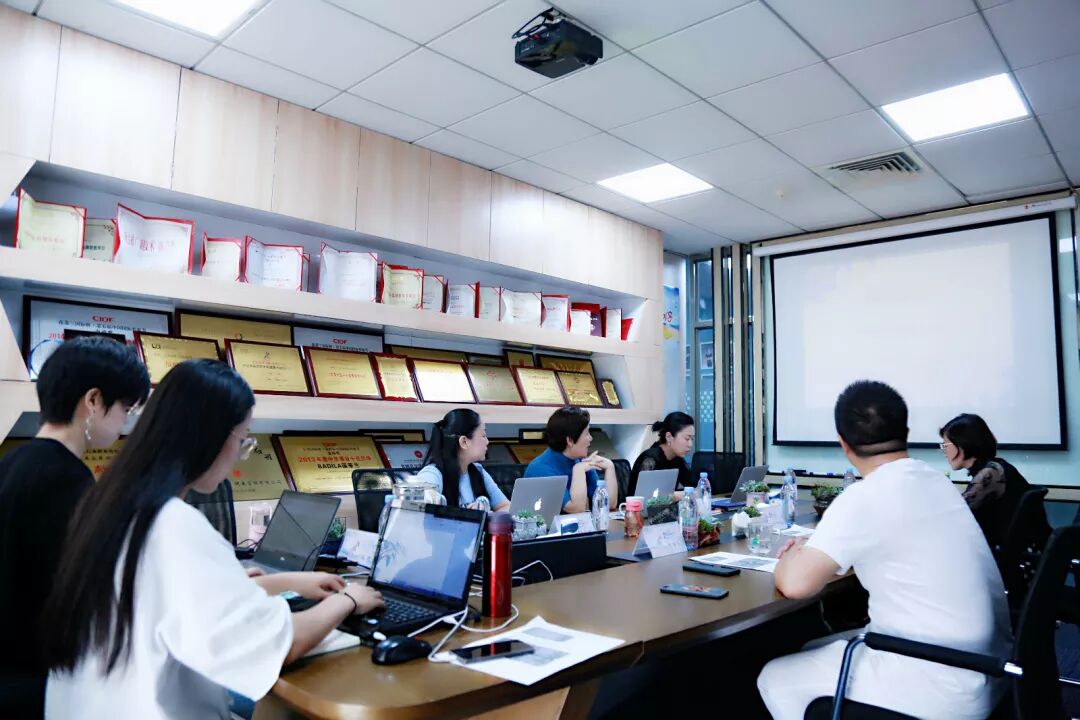 2019年：跑起来就对了|葆蒂兰国际-新女性2019上半年度经营管理会隆重召开