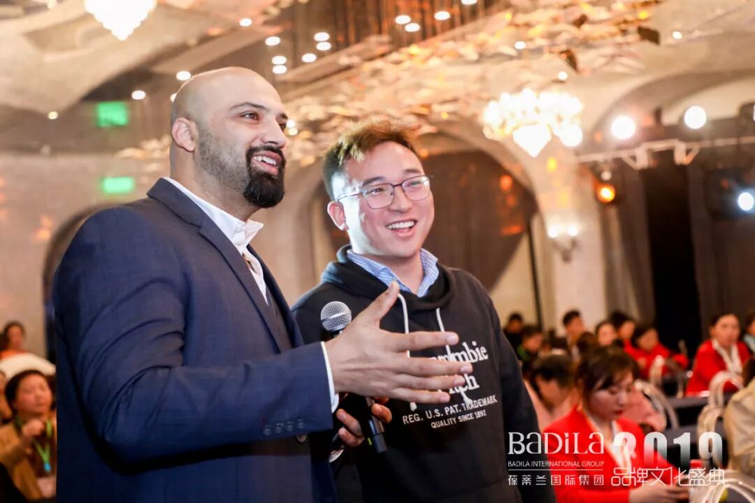 【精彩回顾】2019葆蒂兰国际品牌文化盛典--国际级医疗专家DR.USMAN伍兹曼课程分享