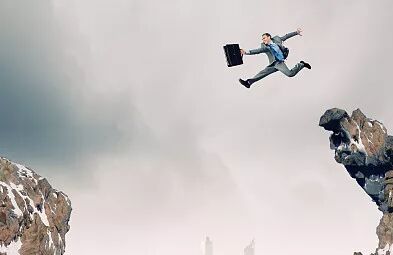 草根创业英雄时代:发现新的赛道，不怕冒险，抓住机会!