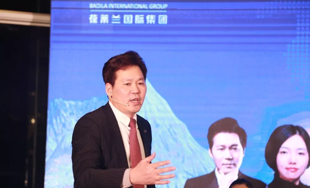 【珠峰对话】聚焦美业七大热点话题，渊谋远略、共话未来！