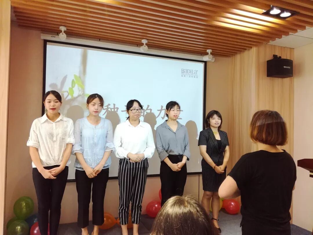 【人物志】万仁宾：每一次破茧成蝶的突破，只为起舞绽放的美丽！