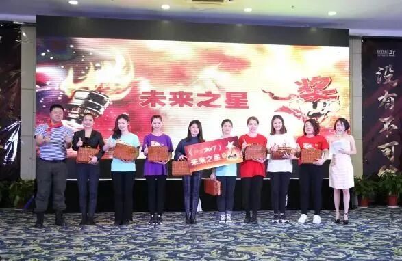 【人物志】万仁宾：每一次破茧成蝶的突破，只为起舞绽放的美丽！