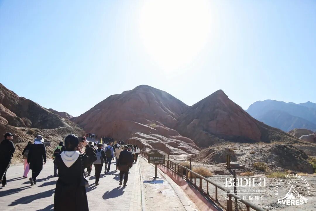 2023葆蒂兰国际集团珠峰空间站游学之旅走进甘肃第一站—七彩丹霞