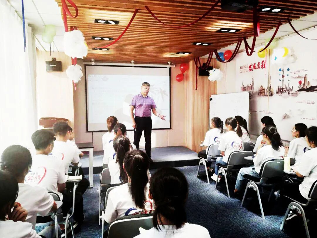 【人物志】王坤明：从“沙场”到“职场”，勇往直前！