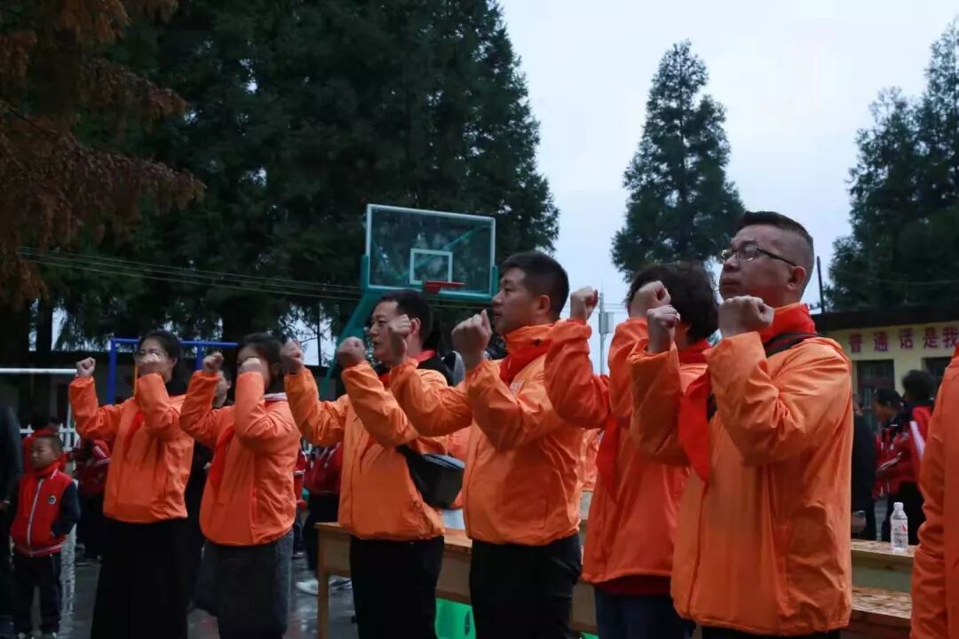 爱循环 付出爱 回馈爱|葆蒂兰国际“幸福丝带•爱的践行”走进遵义！