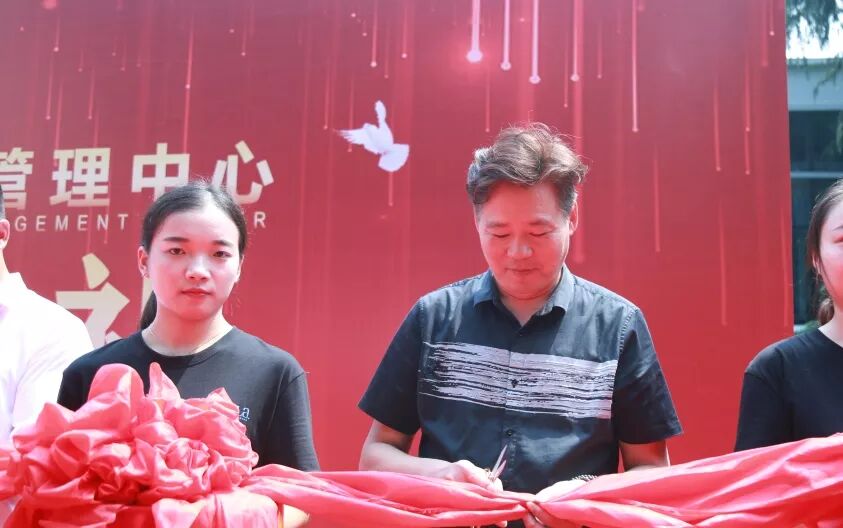 热烈祝贺美地港·中国南太湖生命谷欧洲精准生命管理中心落成典礼圆满成功！