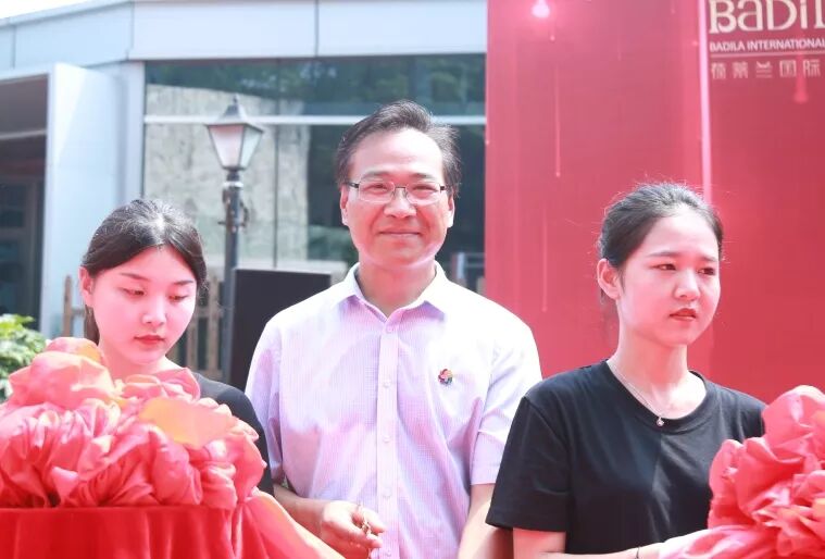 热烈祝贺美地港·中国南太湖生命谷欧洲精准生命管理中心落成典礼圆满成功！