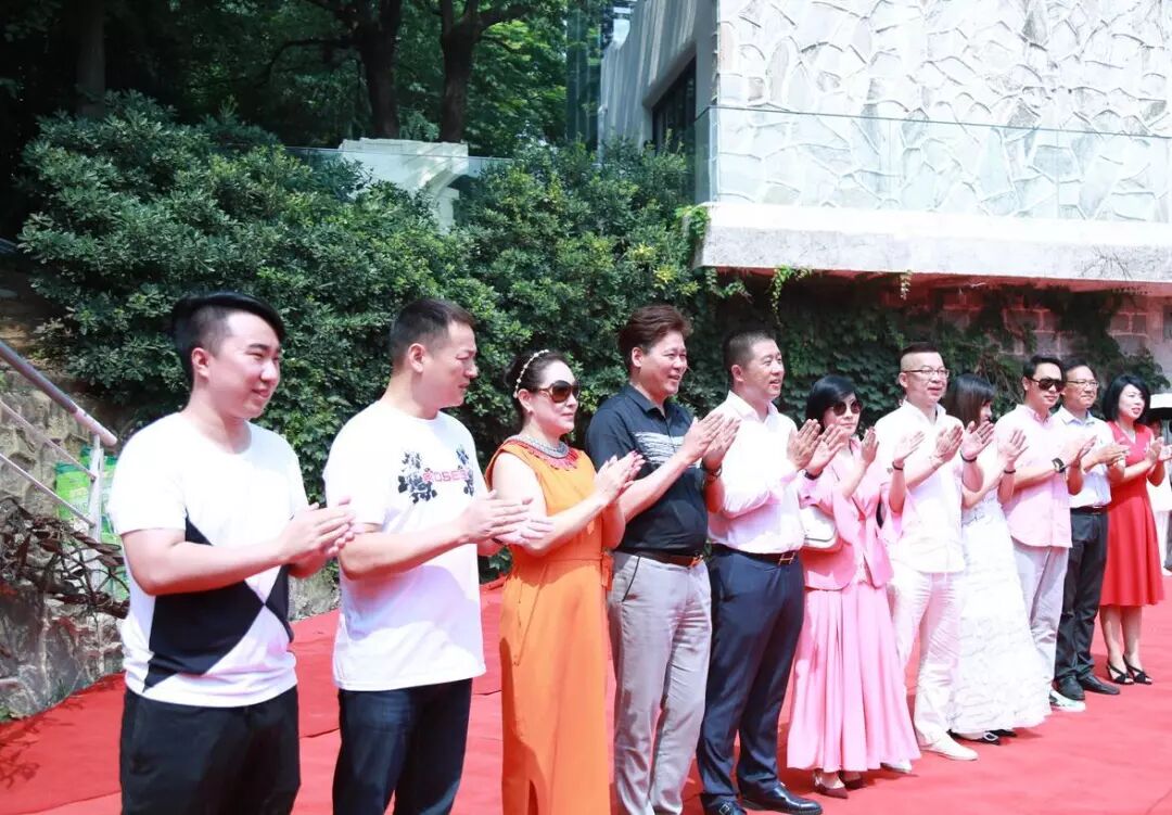 热烈祝贺美地港·中国南太湖生命谷欧洲精准生命管理中心落成典礼圆满成功！