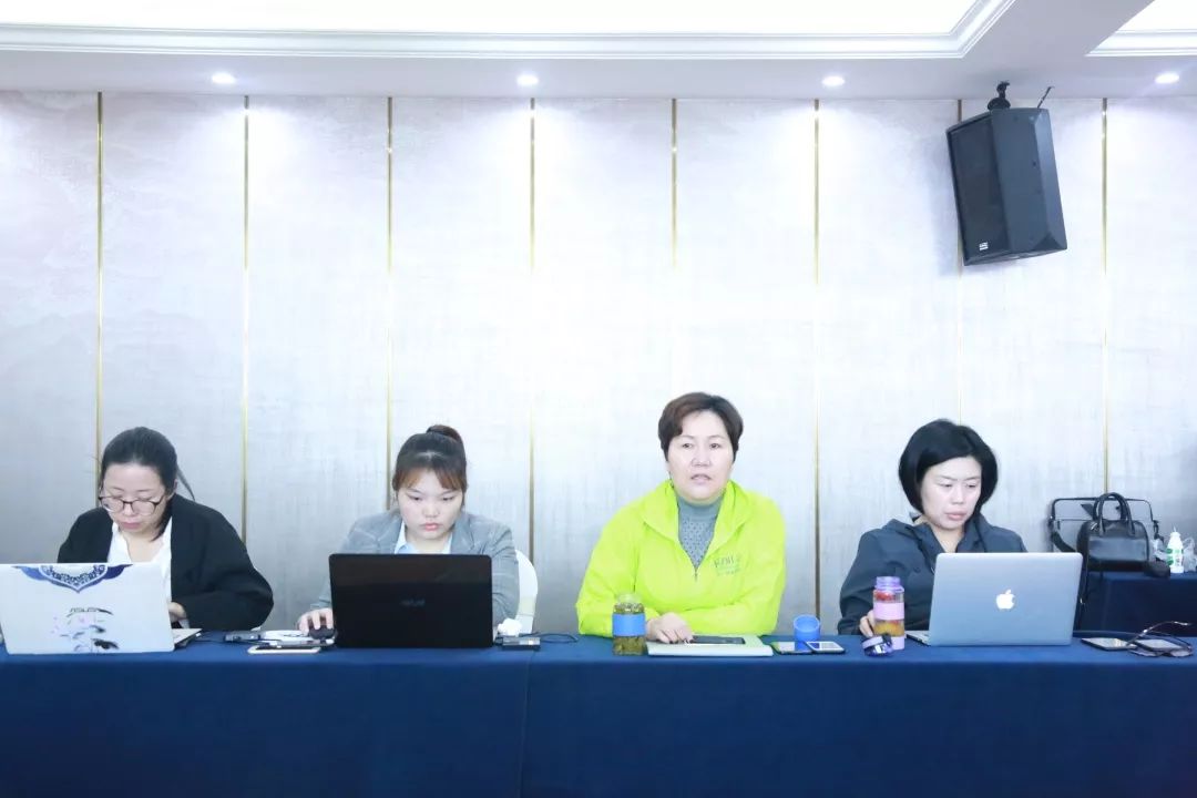 勤复盘 聚能效|葆蒂兰国际新女性2019年第一季度经营管理会召开！