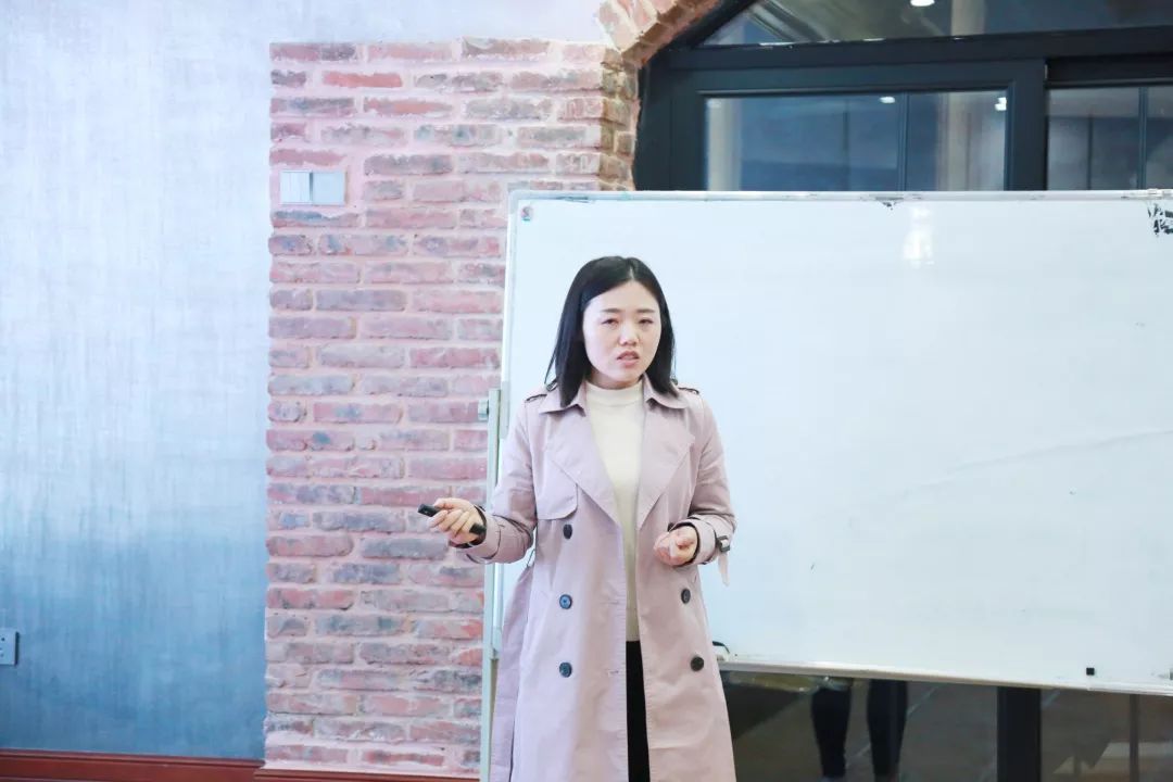 勤复盘 聚能效|葆蒂兰国际新女性2019年第一季度经营管理会召开！
