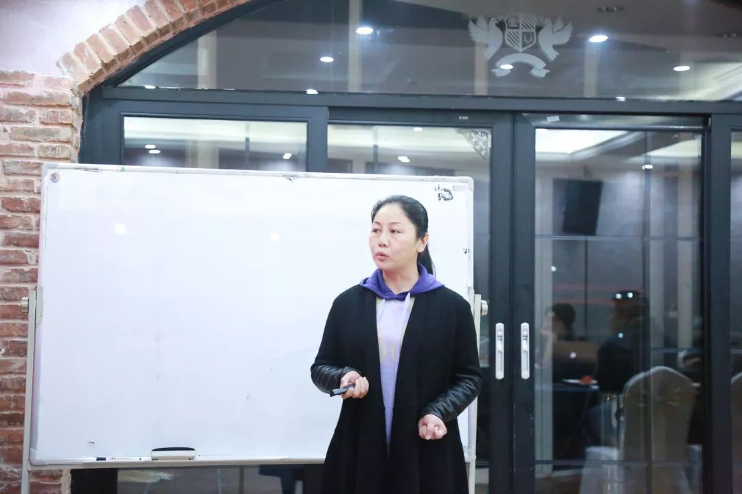 勤复盘 聚能效|葆蒂兰国际新女性2019年第一季度经营管理会召开！