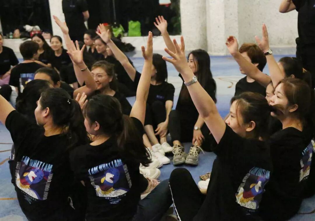 突破|葆蒂兰国际精英特训营第112期暨2019年度品牌文化盛典誓师大会震撼启幕！