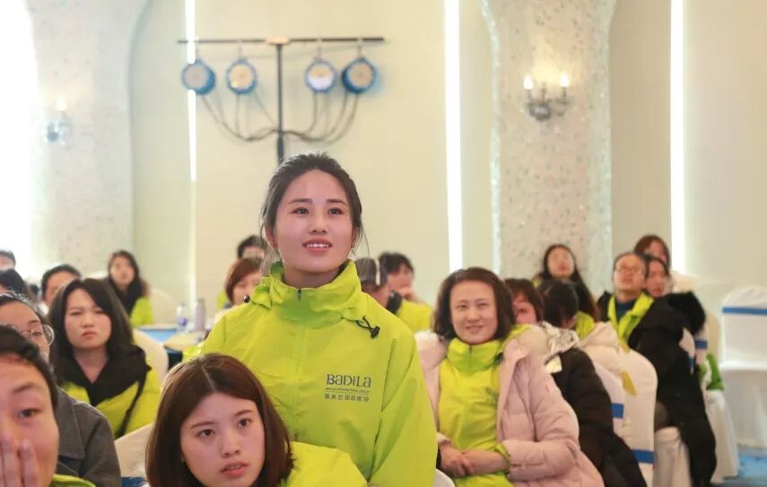 【职业化三阶修炼】赢在系统-葆蒂兰国际第111期精英特训营特邀全息教育空间创业导师陈小辉现场授课！