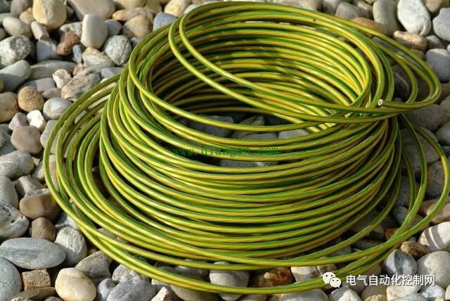 零线和地线直接接一块，可以正常使用吗？的图4