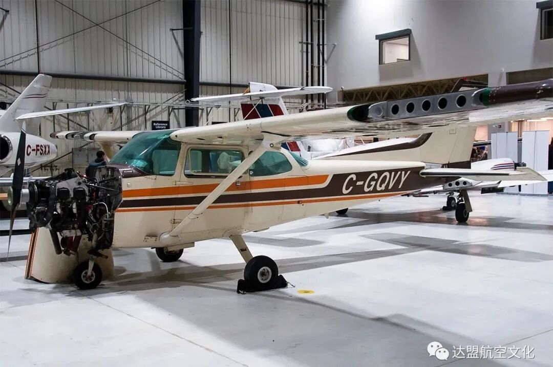 【航空科普】Cessna 172 塞斯纳172-6853 