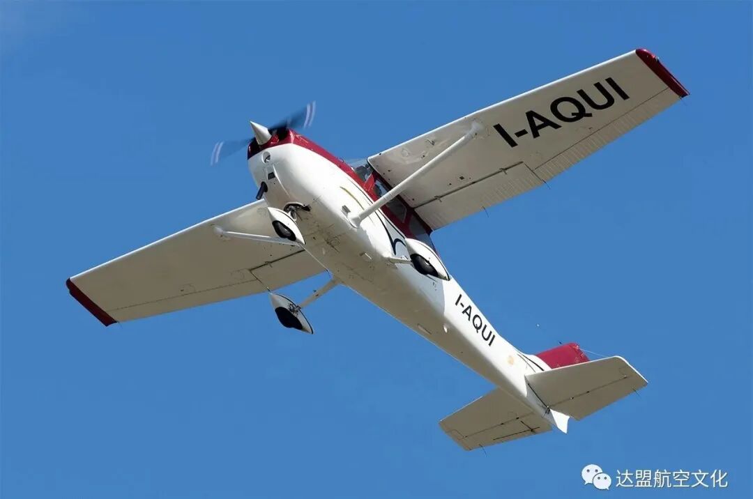【航空科普】Cessna 172 塞斯纳172-5598 