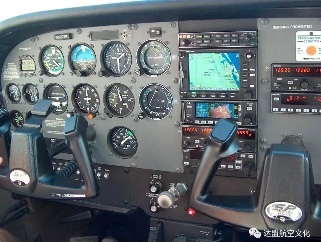 【航空科普】Cessna 172 塞斯纳172-9543 