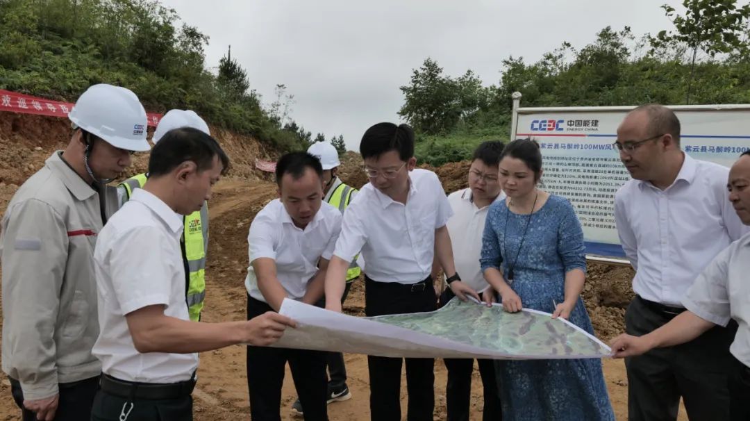 黃浩洋帶隊到五峰街道,松山街道調研