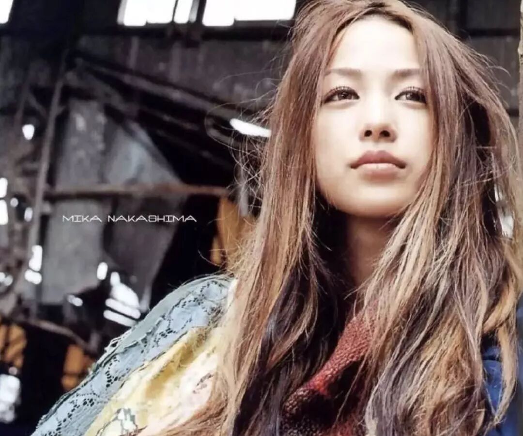 日本又一歌壇天后離婚 前夫曾是她的偶像 而她則是無數亞洲人的偶像 今日日本 微文庫