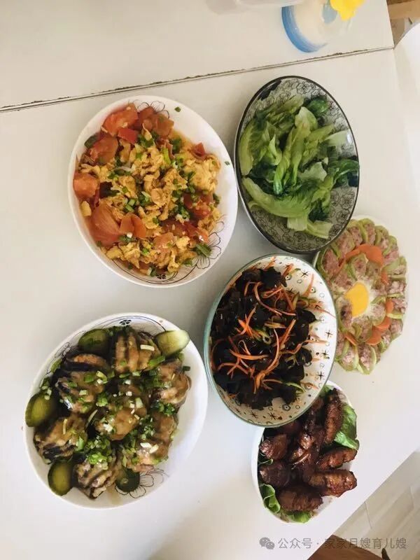 专业育婴师的育儿书